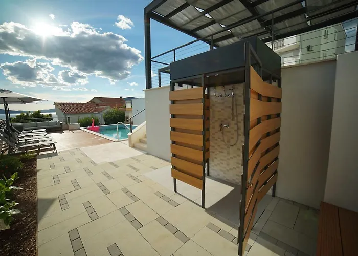 Gazebo * تروغير