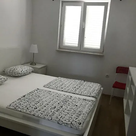 Gazebo Apartman