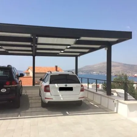 Gazebo Apartman *